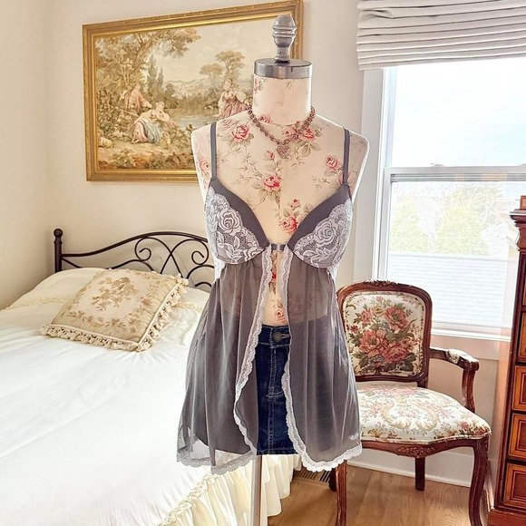 Jessica Simpson Tops - gray lace babydoll top  Y2K Jessica Simpson gray lace babydoll top